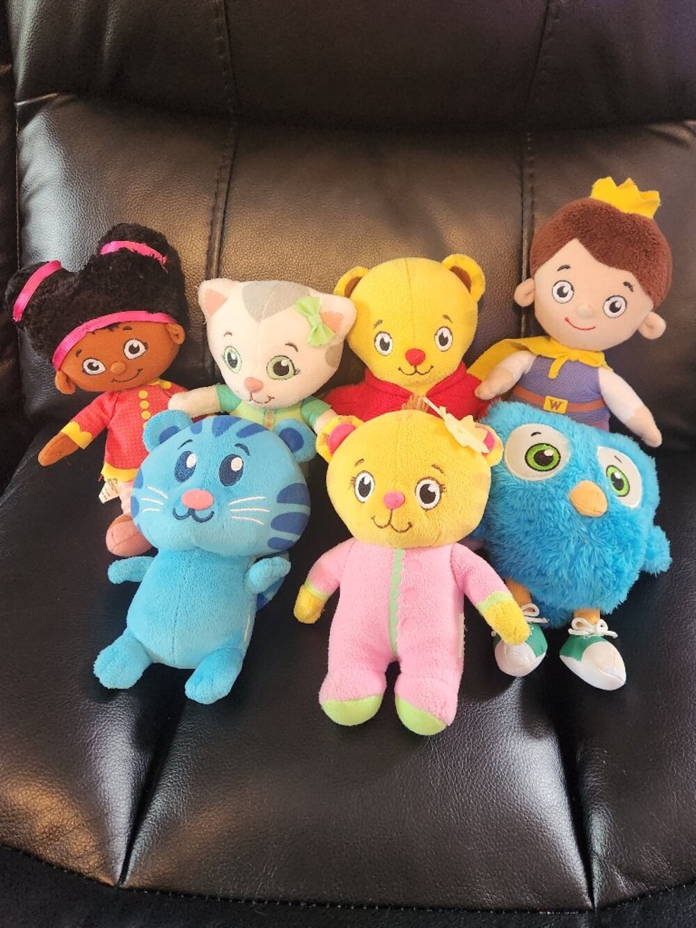 Bundle of 7 Daniel Tiger's Neighborhood Stuffed Animals